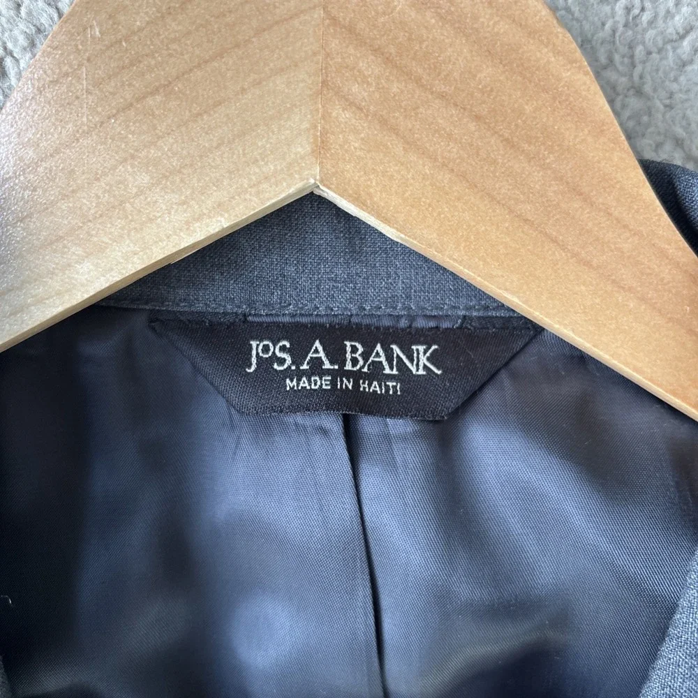 JOS A BANK 100% Wool 2 Piece Dark Gray Flat Front Suit 44L 36x‎ 30